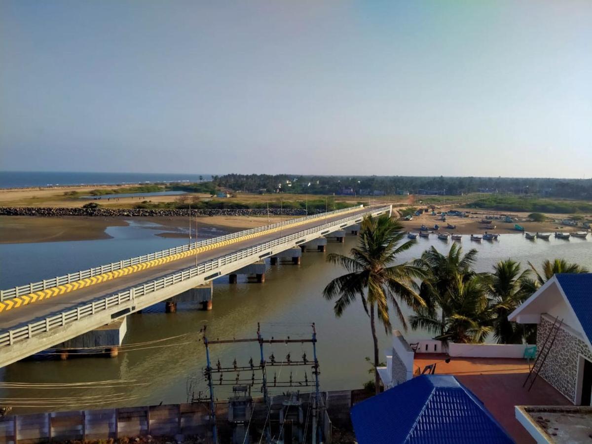 Sri Gnana Vedha Beach Residency Velánganni Kültér fotó